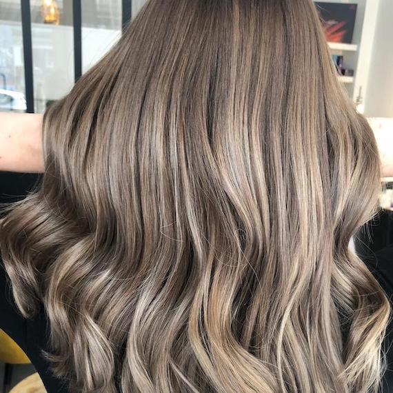 30 Best Salon Hair Highlights for Women for All Hair Types